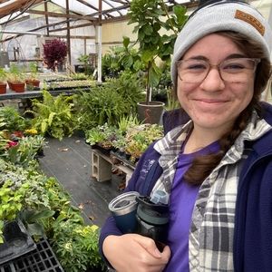 Meet your Posher, Annie